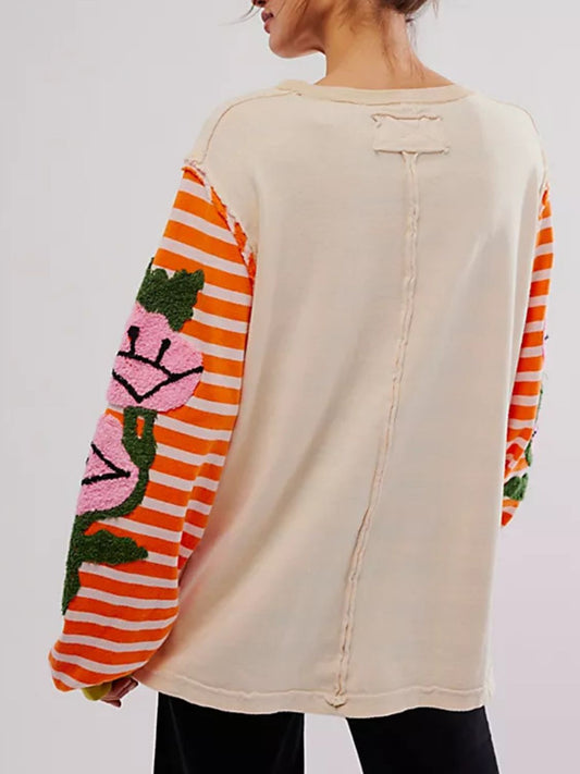 Striped Round Neck Long Sleeve Sweatshirt - Classique Collection