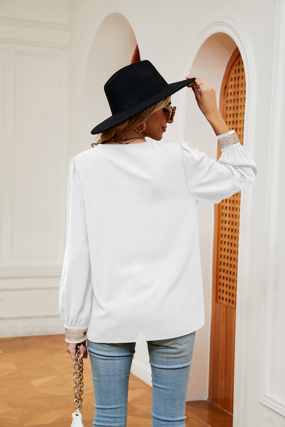 Contrast Puff Sleeve Blouse - Classique Collection