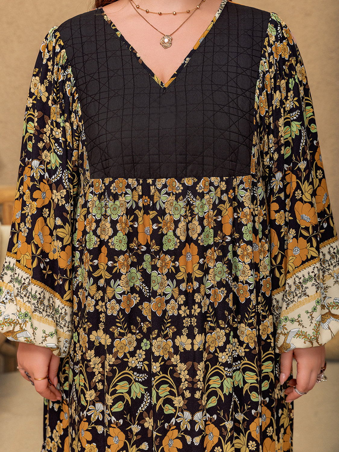 Plus Size Floral V-Neck Balloon Sleeve Midi Dress - Classique Collection