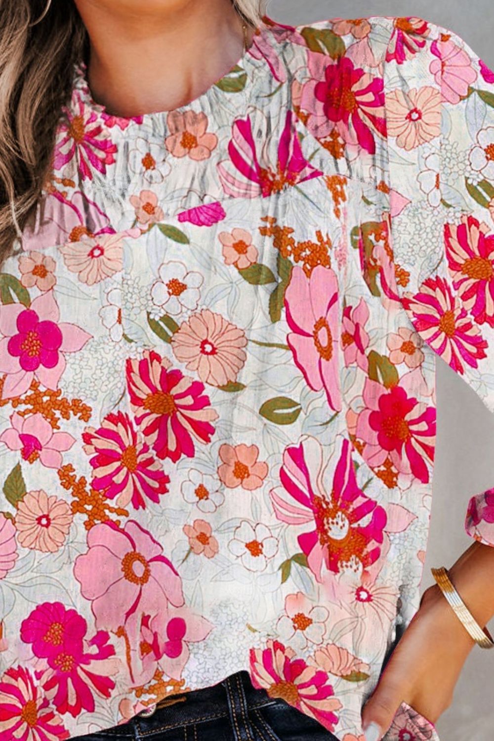 Floral Round Neck Balloon Sleeve Blouse - Classique Collection