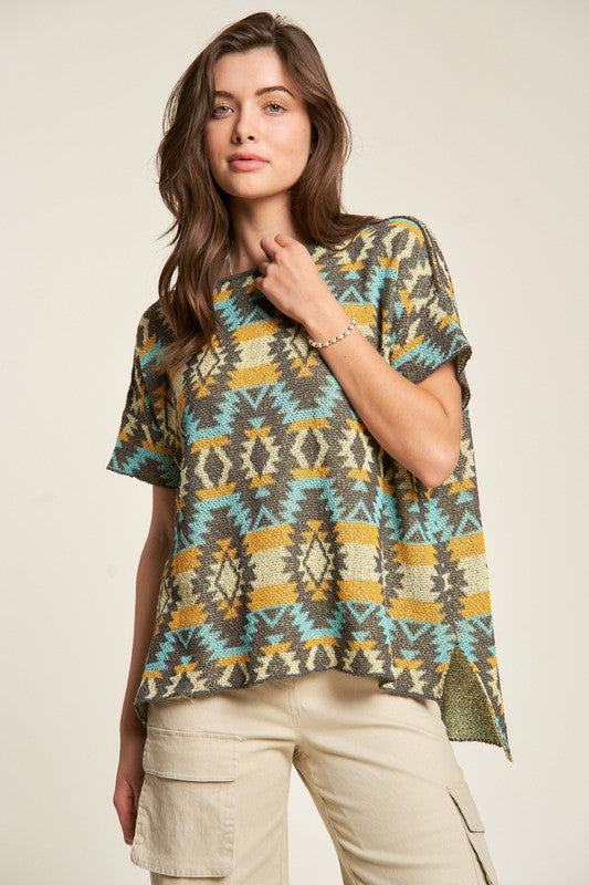 Davi & Dani High-Low Geometric Round Neck Knit Top - Classique Collection