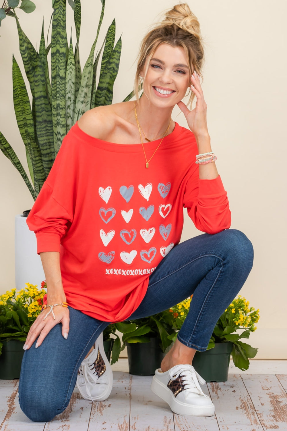 Celeste Full Size Heart Graphic Long Sleeve T-Shirt - Classique Collection