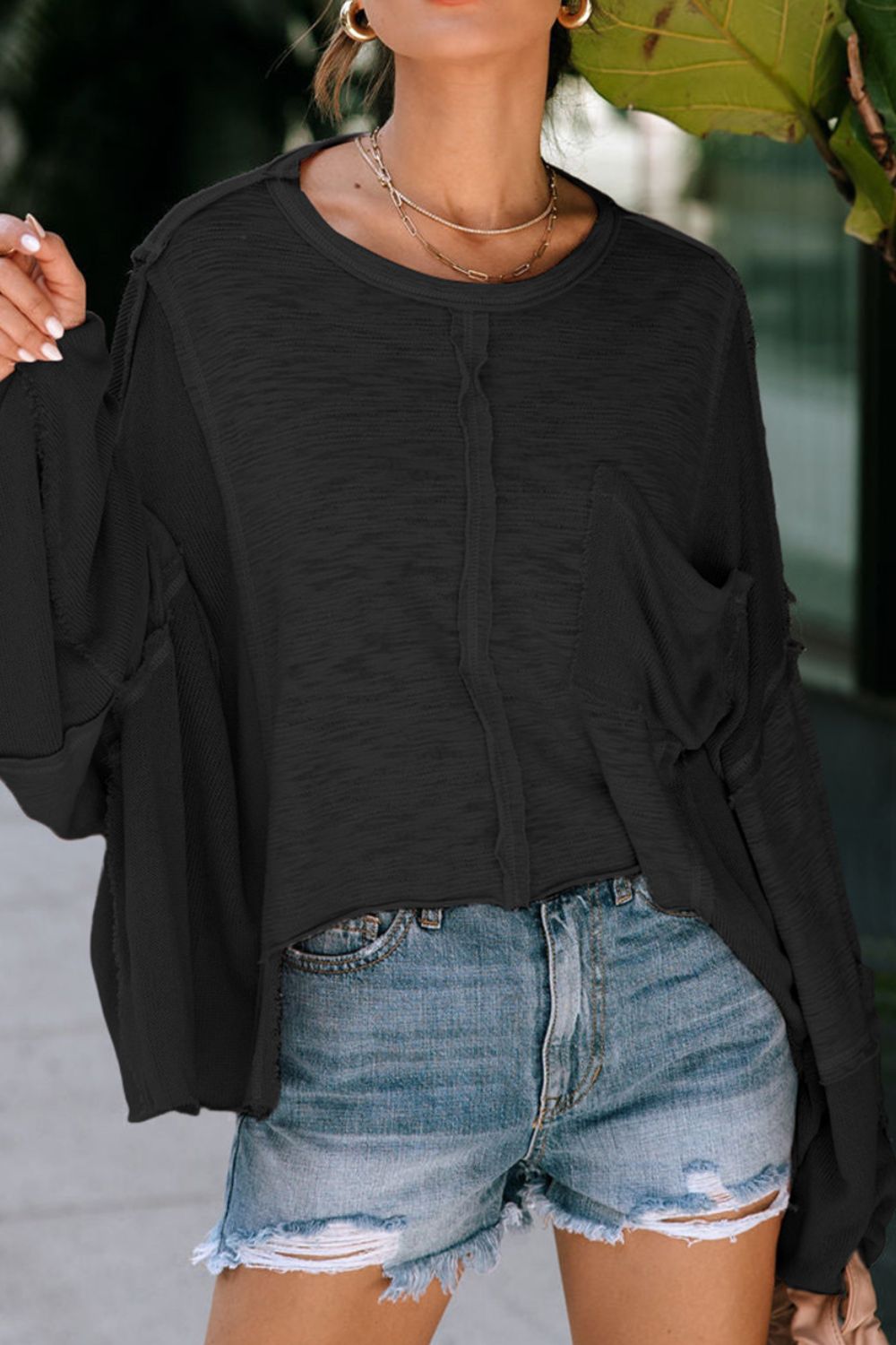 Exposed Seam Round Neck Top with Pocket - Classique Collection