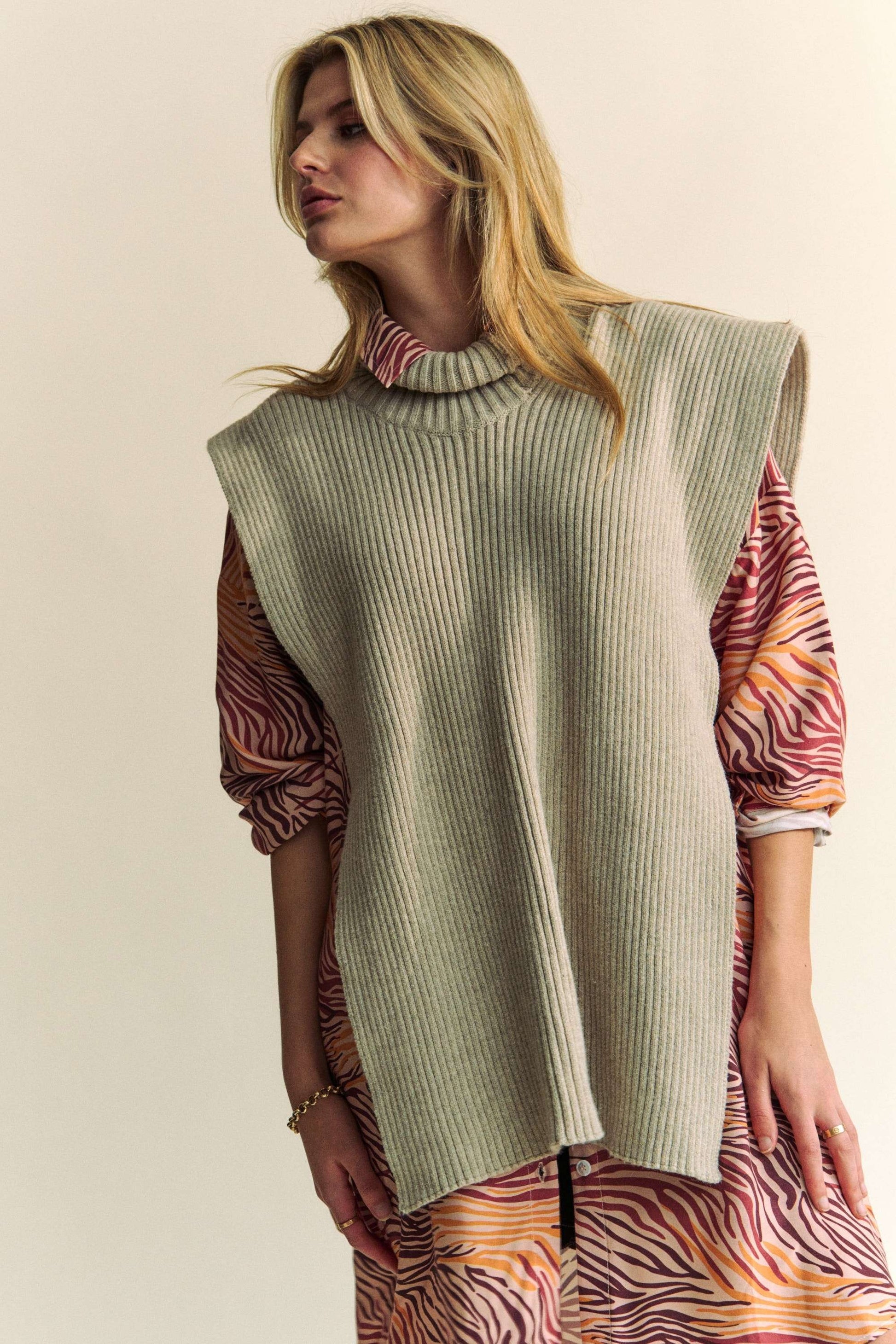 Davi & Dani Side Split Turtleneck Sleeveless Knit Top - Classique Collection