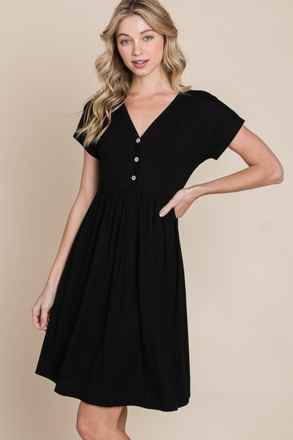 BOMBOM V-Neck Short Sleeve Dress - Classique Collection