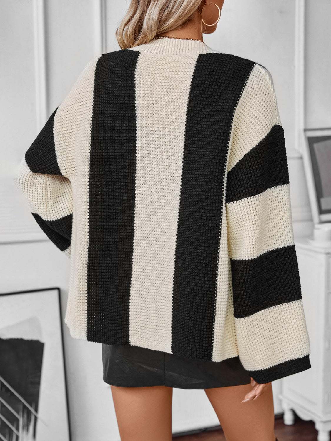 Waffle-Knit V-Neck Striped Long Sleeve Cardigan - Classique Collection