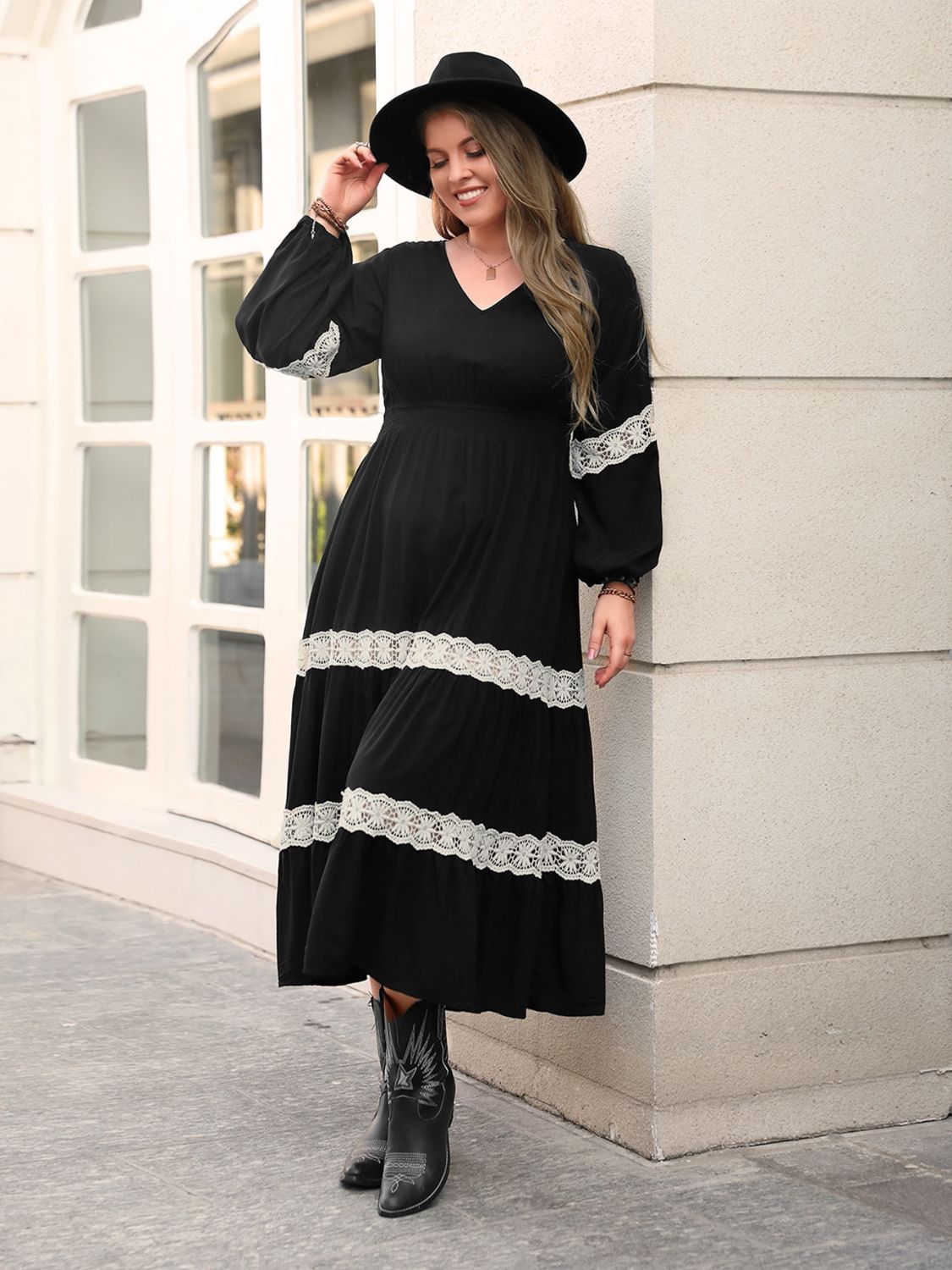 Plus Size Lace Detail V-Neck Long Sleeve Midi Dress - Classique Collection