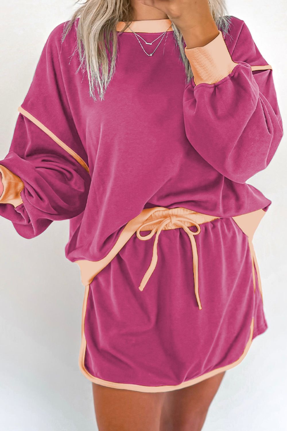 Contrast Trim Round Neck Top and Skort Set - ClassiQ
