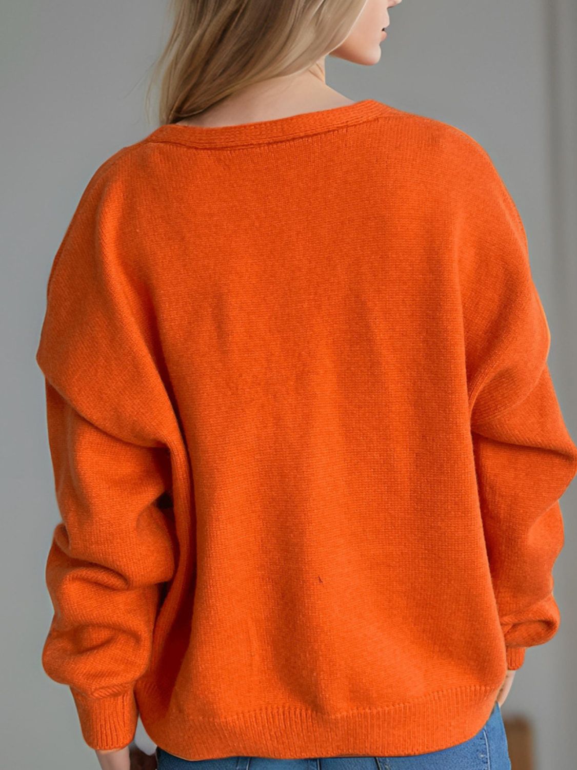 Daisy Button Up V-Neck Cardigan - ClassiQ