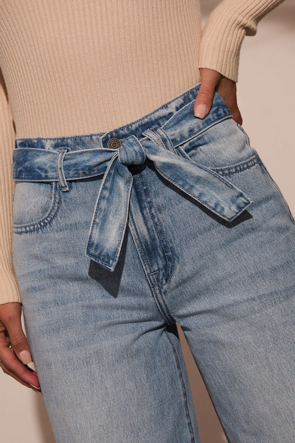 Tied Wide Leg Jeans with Pockets - Classique Collection