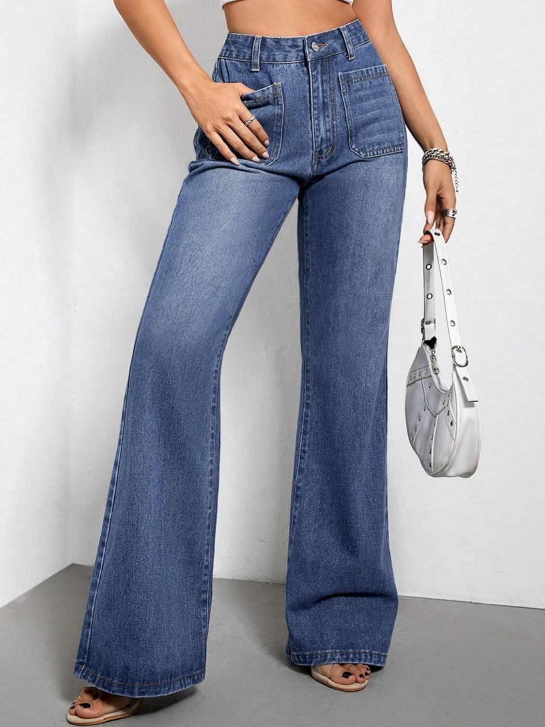 Bootcut Jeans with Pockets - Classique Collection