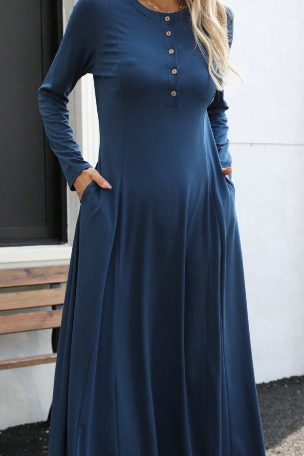 Round Neck Long Sleeve Maxi Dress with Pockets - Classique Collection