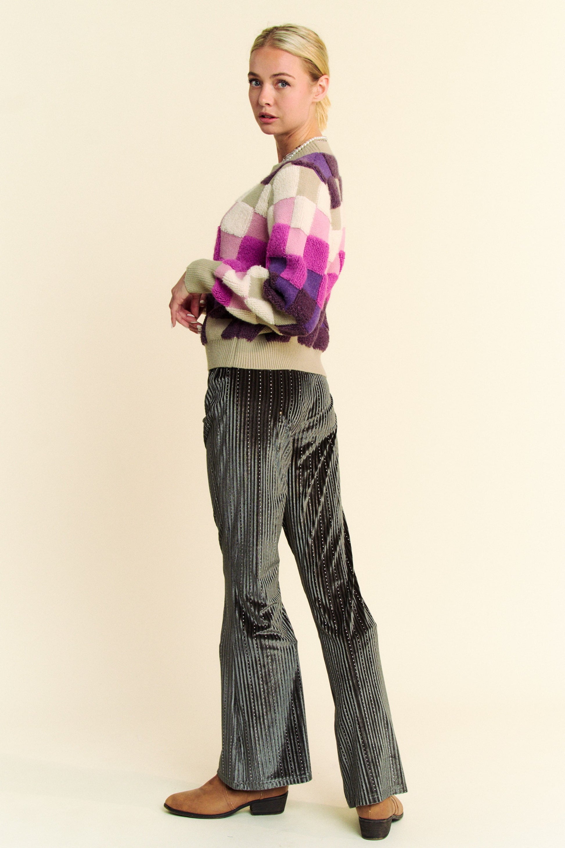 Davi & Dani Checkered Round Neck Long Sleeve Sweater - Classique Collection