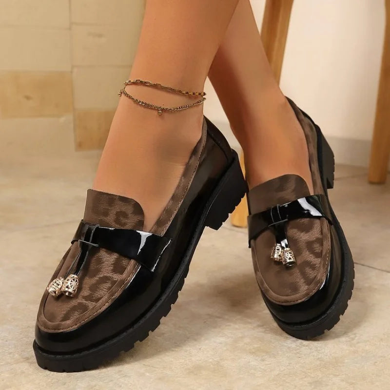 2025 New Women's Loafers - Leopard Print Platform Slip-On Shoes with Metal Buckle, Comfortable Casual Flats for Fall/Winter