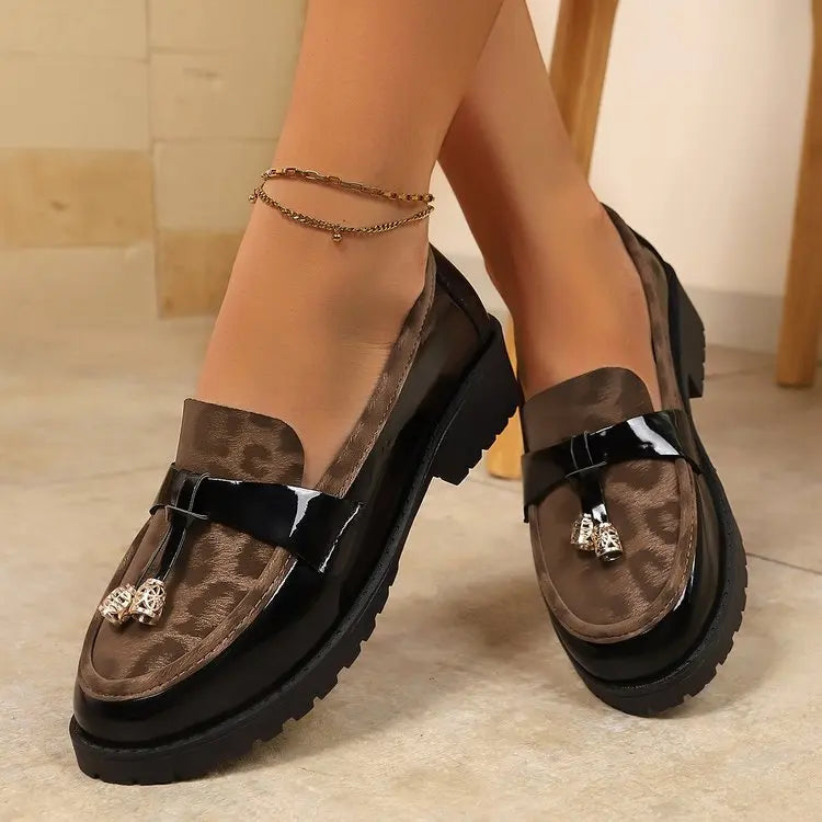 2025 New Women's Loafers - Leopard Print Platform Slip-On Shoes with Metal Buckle, Comfortable Casual Flats for Fall/Winter - ClassiQ