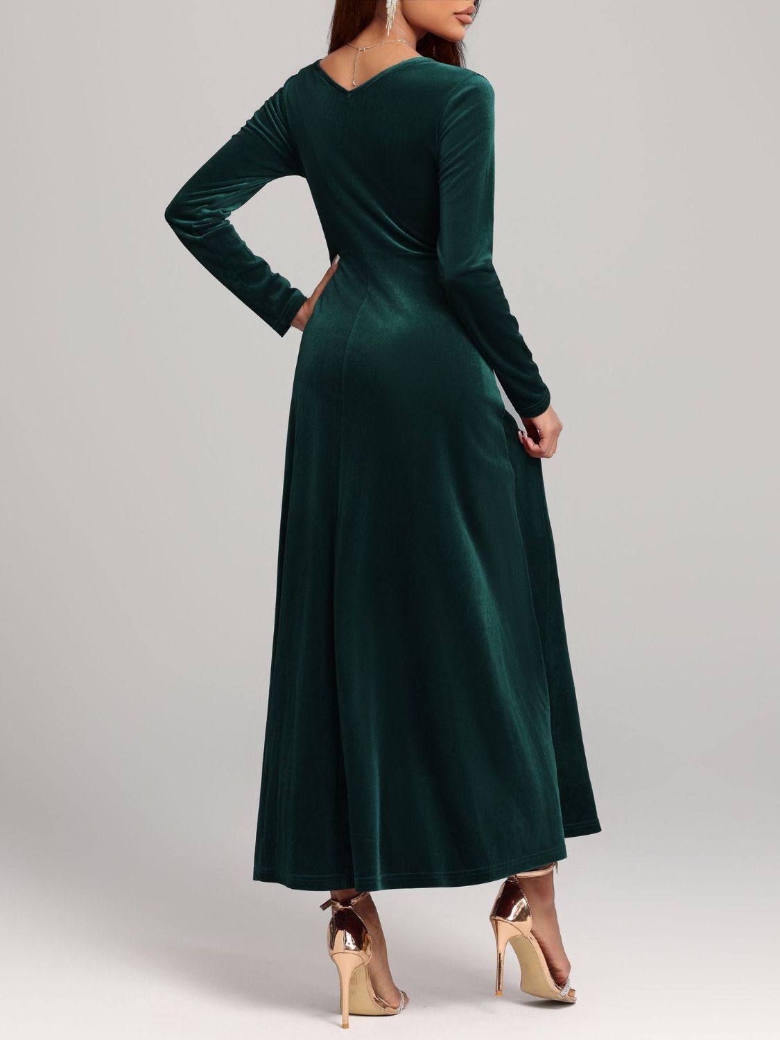 Square Neck Long Sleeve Velvet Dress - Classique Collection