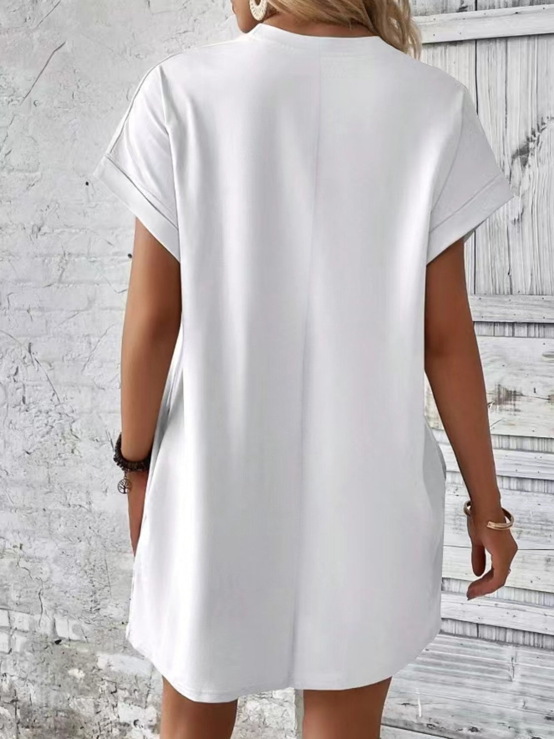 Pocketed Round Neck Short Sleeve Dress - Classique Collection