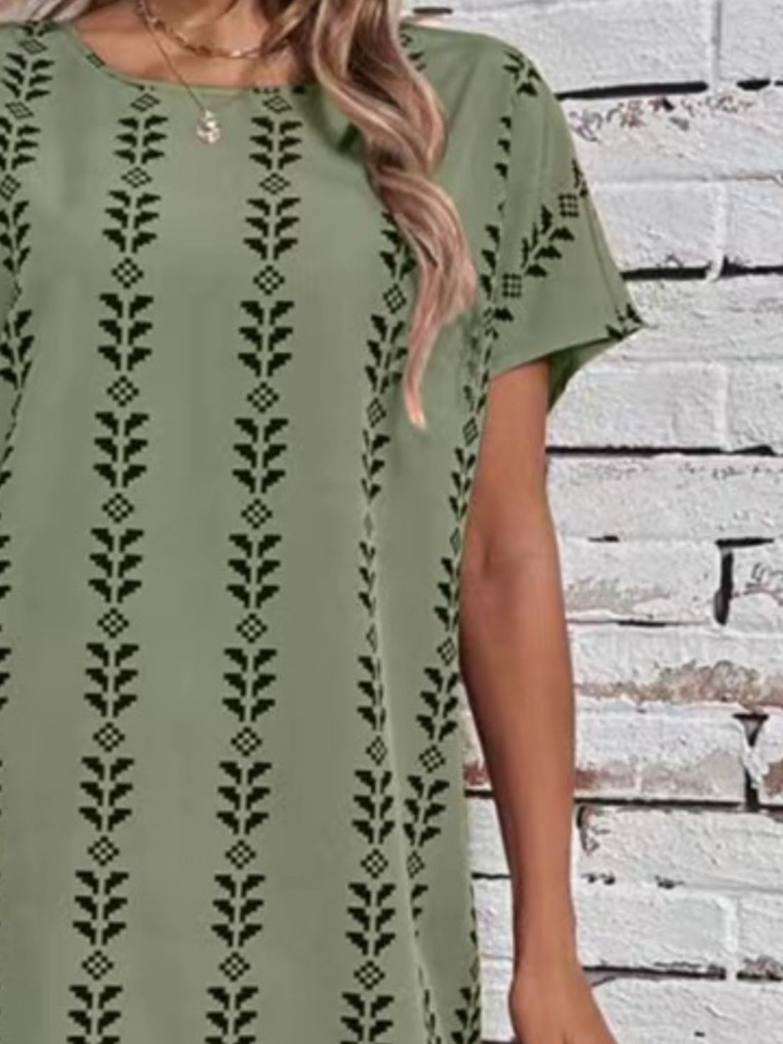 Printed Round Neck Short Sleeve Dress - Classique Collection