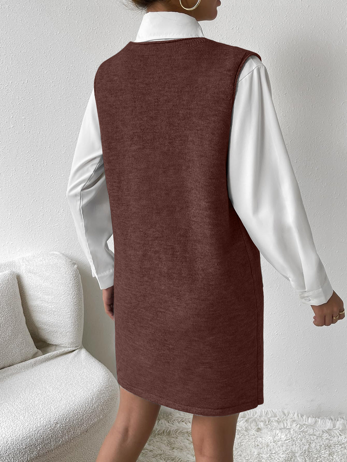V-Neck Sleeveless Sweater Dress with Pockets - Classique Collection