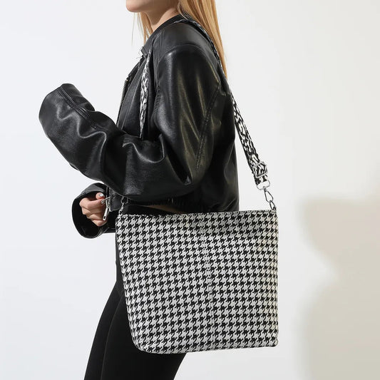 Adjustable Strap Medium Shoulder BagBag