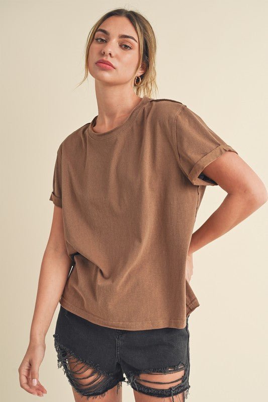 Aemi + Co Exposed Seam Round Neck Short Sleeve T-Shirt - ClassiQ