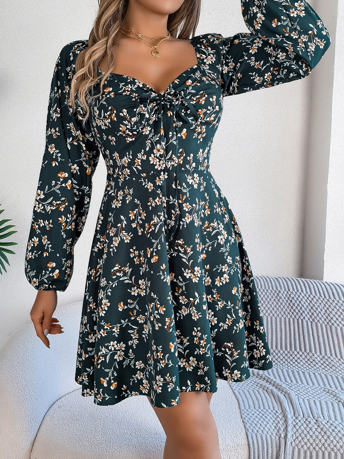Printed Sweetheart Neck Balloon Sleeve Mini Dress - Classique Collection