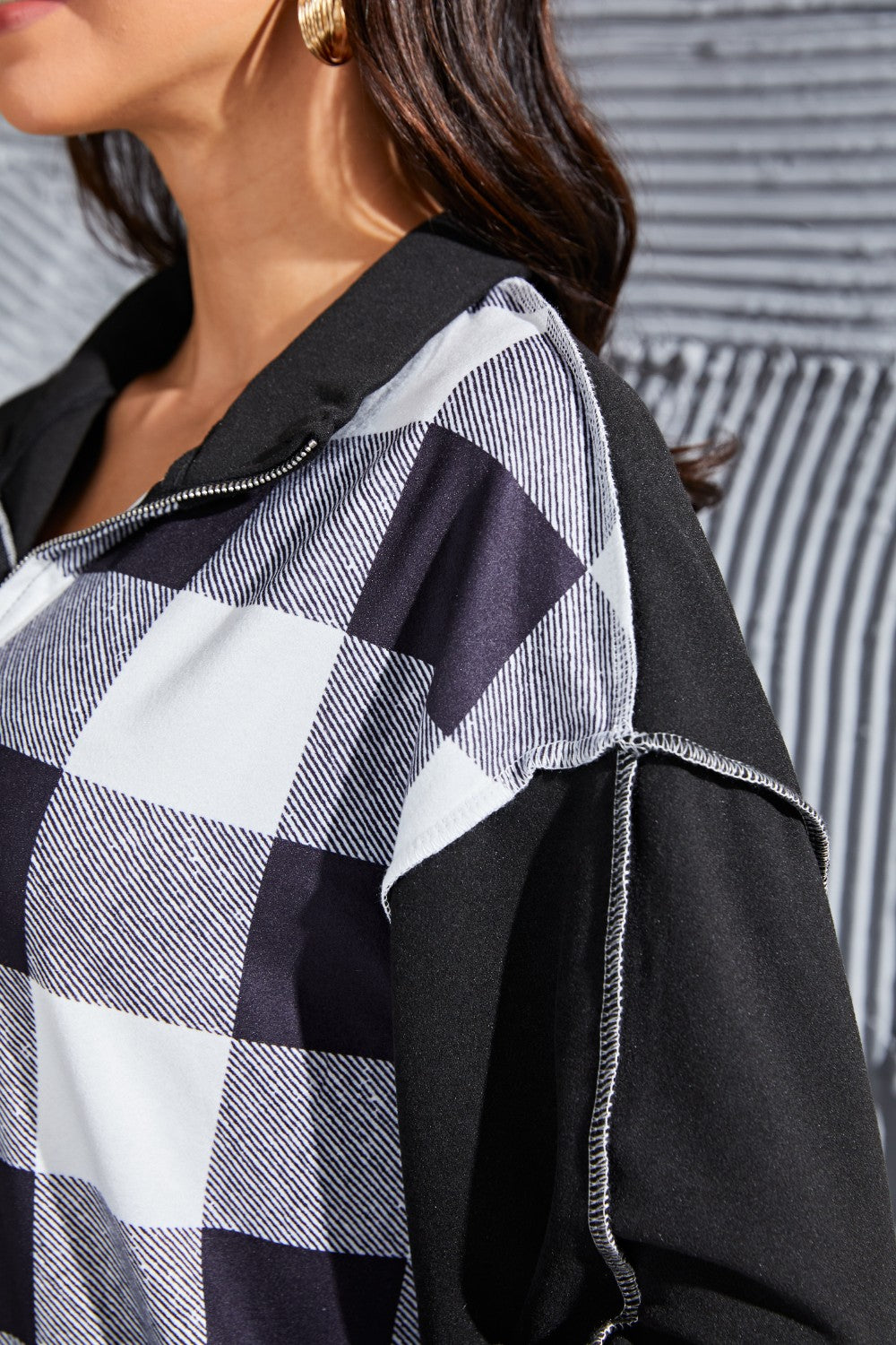 Plaid Exposed Seam Long Sleeve Blouse - Classique Collection