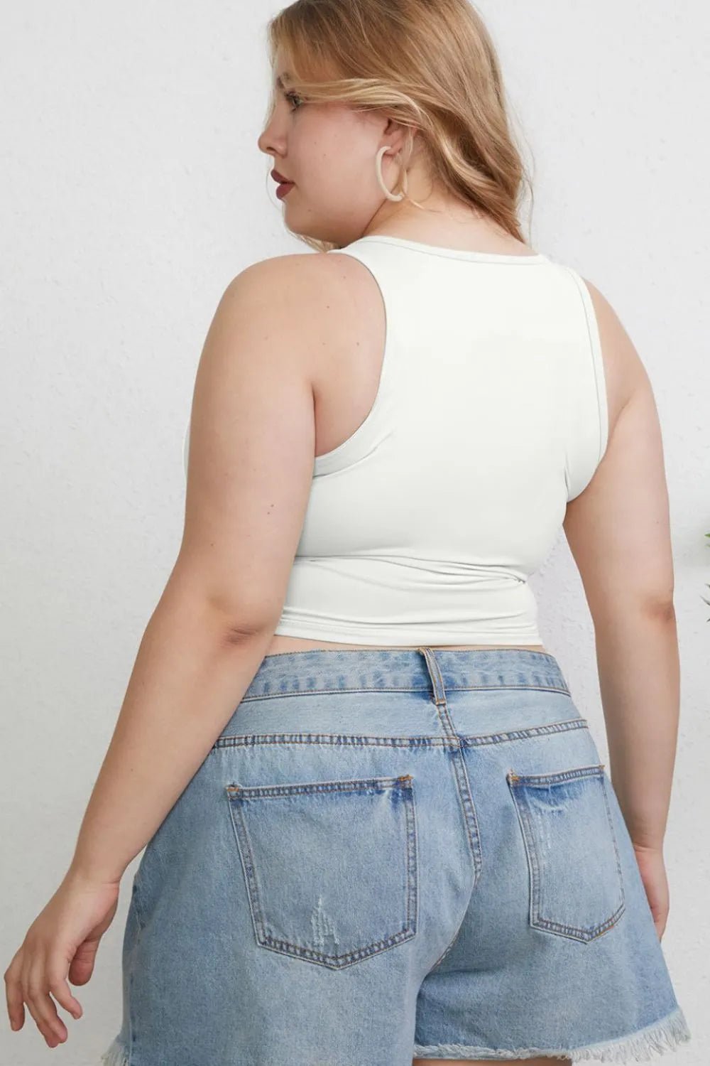 Basic Bae Full Size Round Neck Slim TankTop