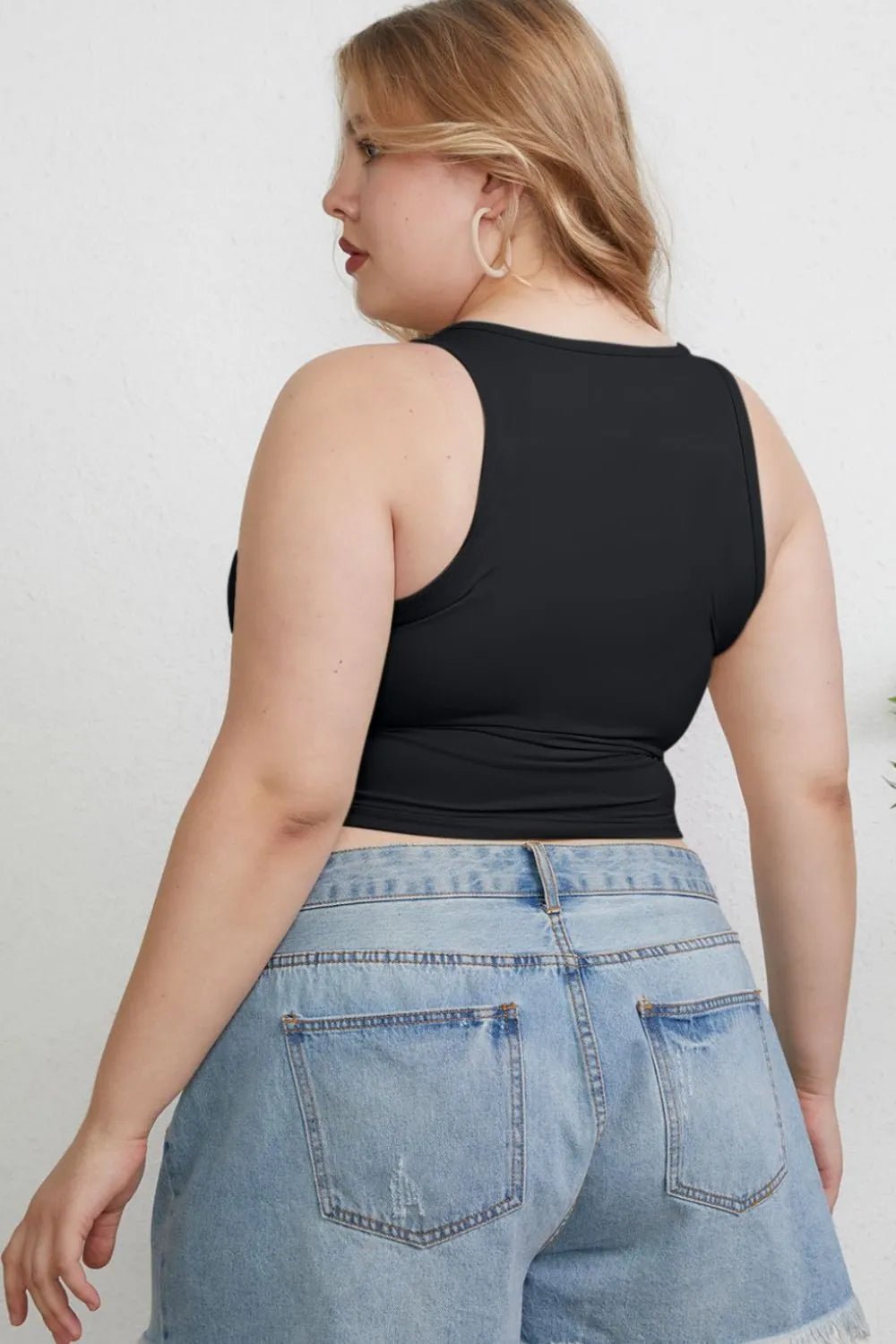 Basic Bae Full Size Round Neck Slim TankTop