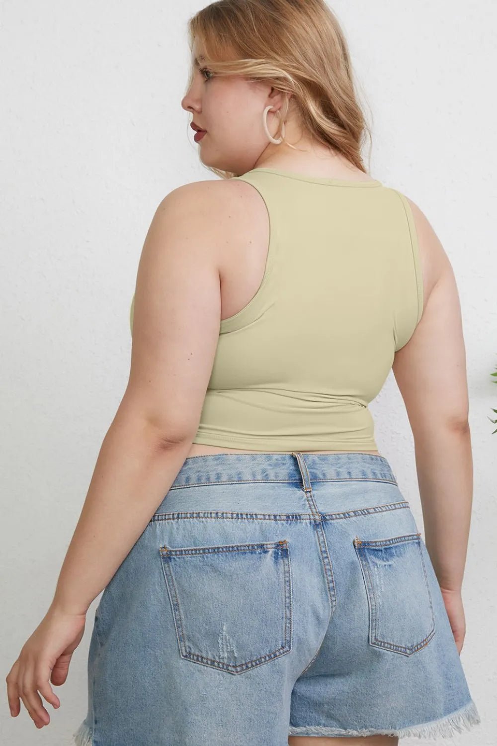 Basic Bae Full Size Round Neck Slim TankTop