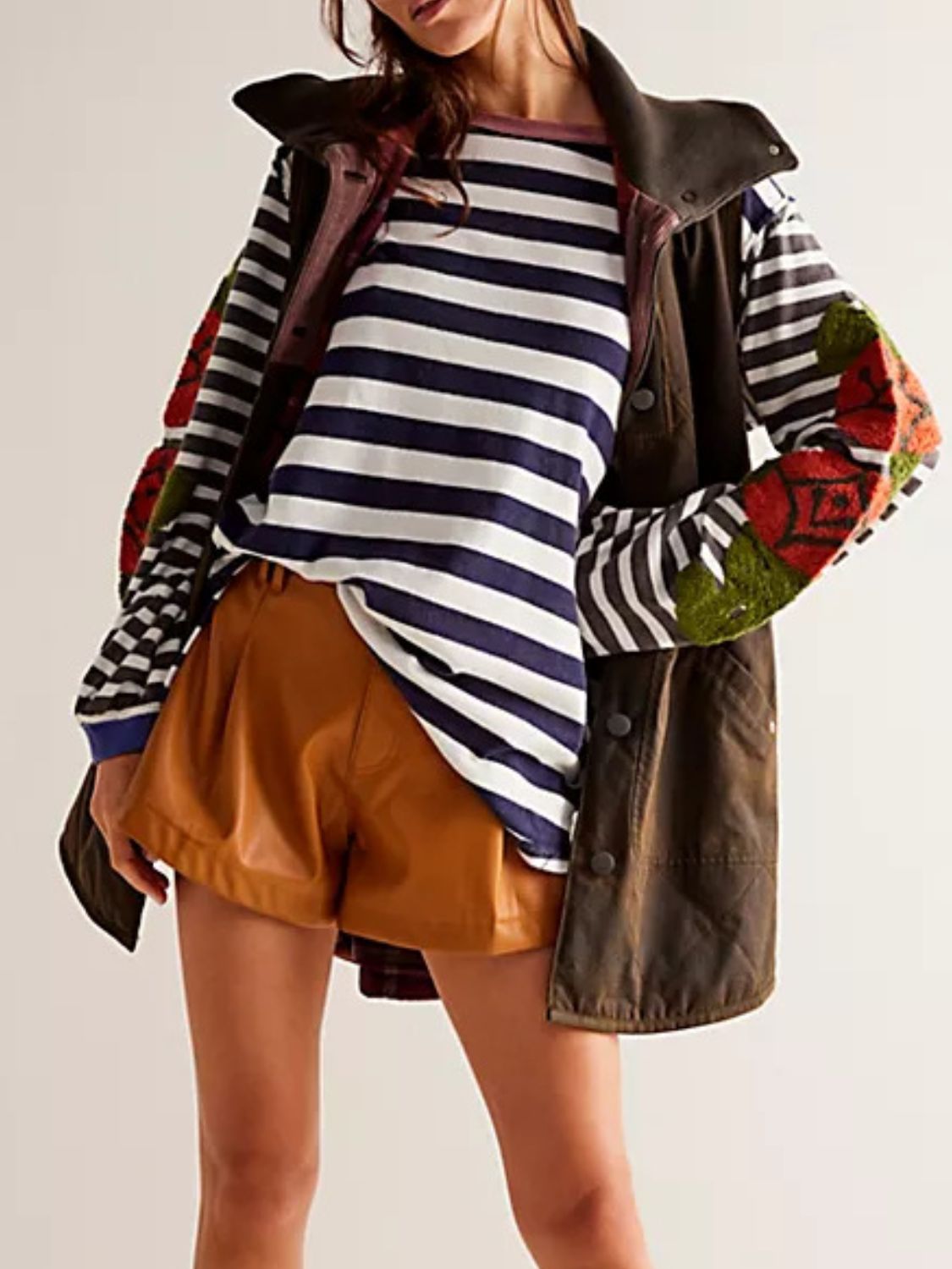 Striped Round Neck Long Sleeve Sweatshirt - Classique Collection