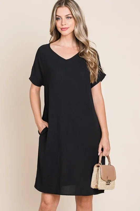 BOMBOM V - Neck Short Sleeve Dress with Pockets