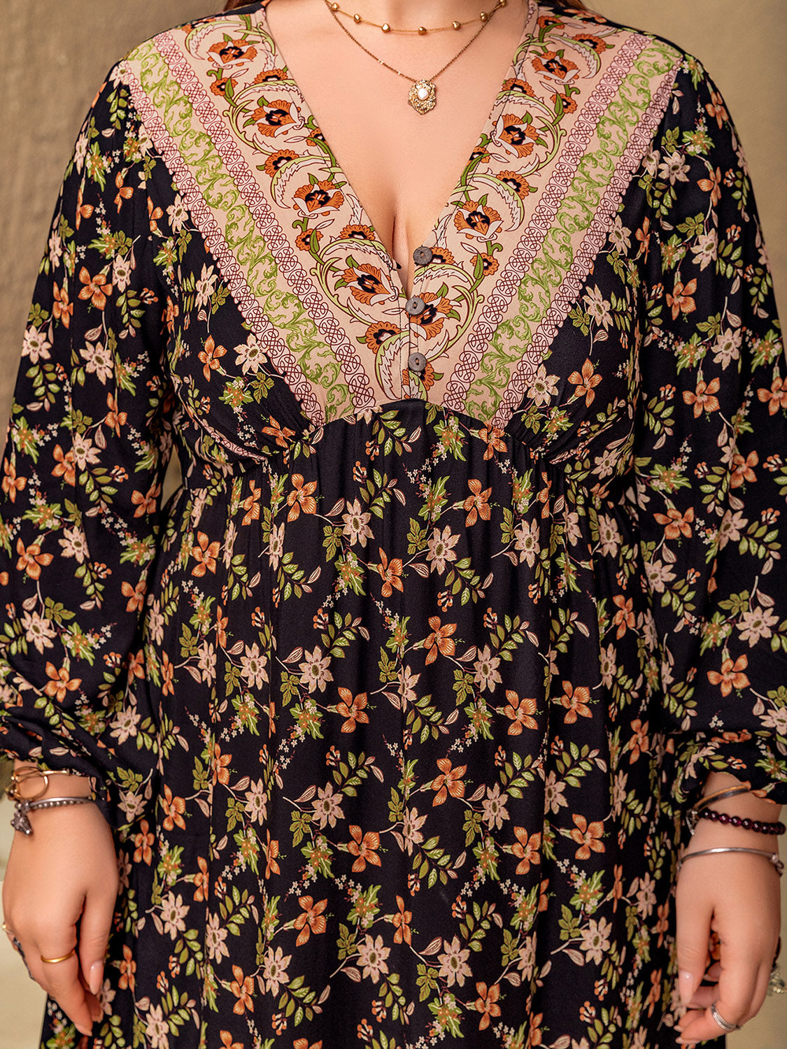 Plus Size Floral V-Neck Balloon Sleeve Dress - Classique Collection