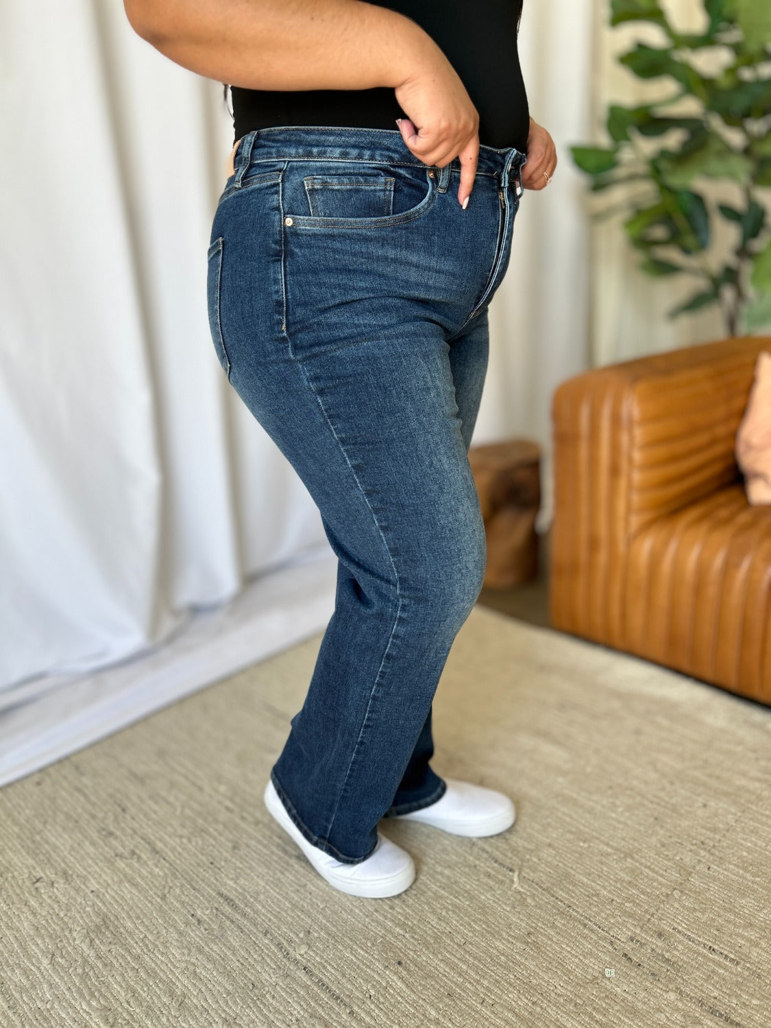 RFM Full Size High Rise Straight Tummy Control Jeans - Classique Collection