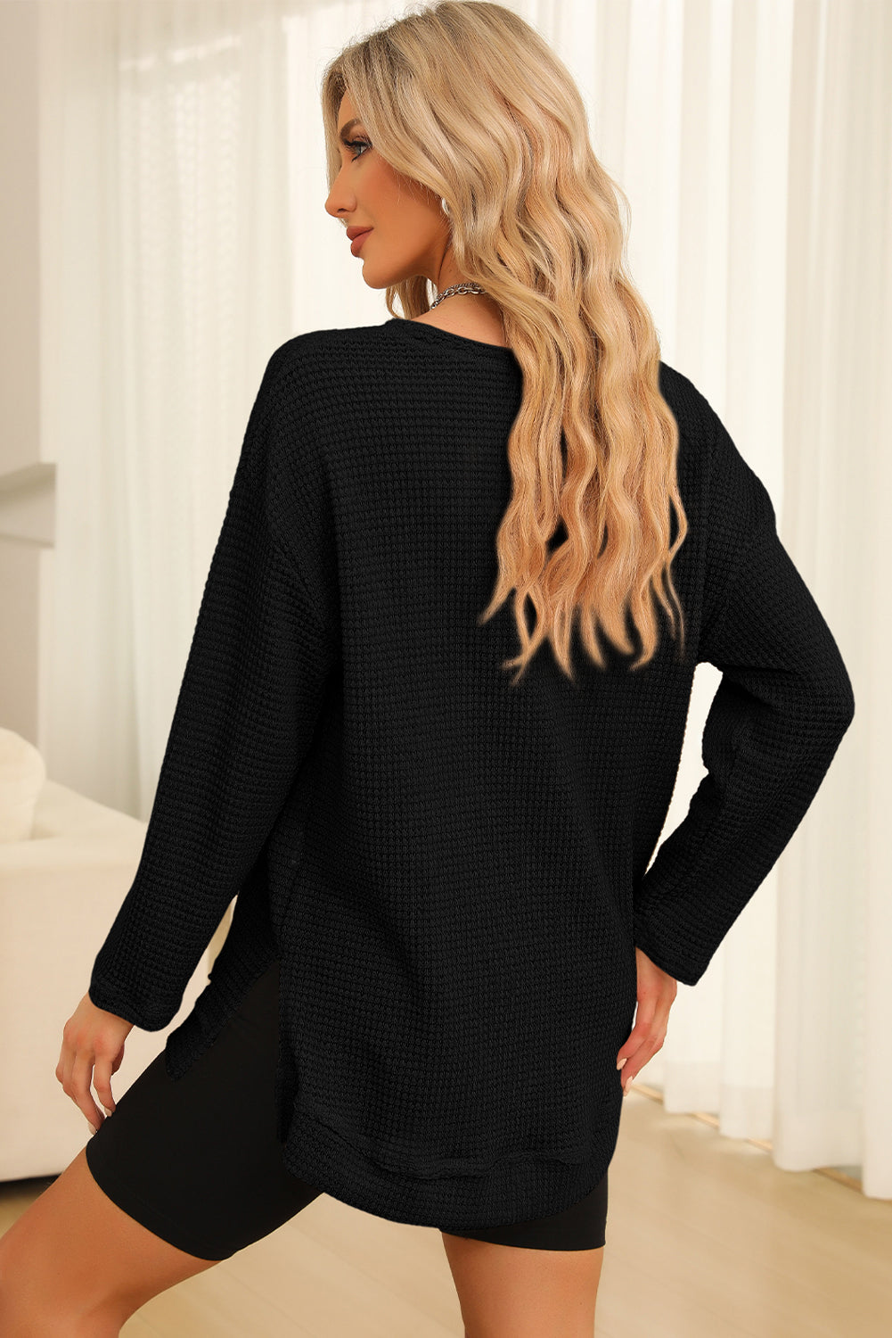 Waffle-Knit Round Neck Long Sleeve Sweatshirt - Classique Collection