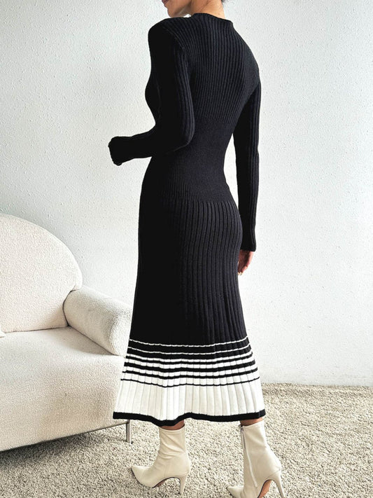 Contrast Mock Neck Long Sleeve Sweater Dress - Classique Collection