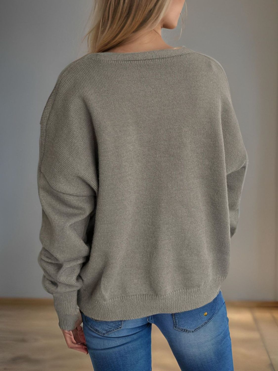 Daisy Button Up V-Neck Cardigan - ClassiQ