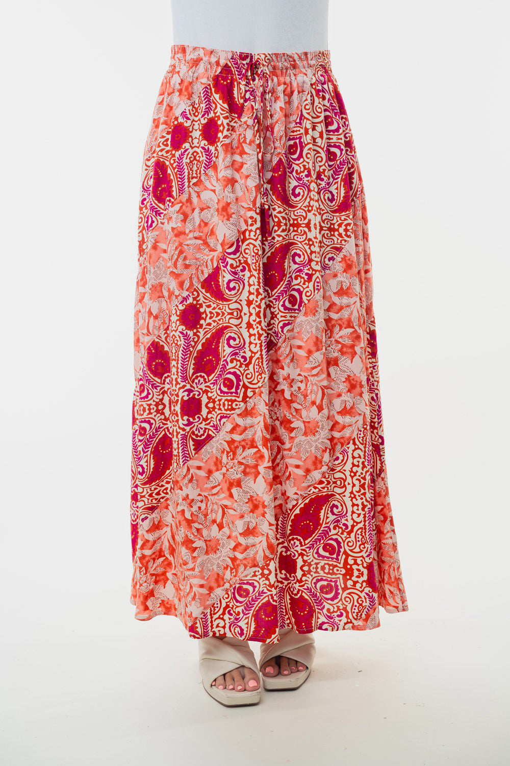 White Birch Full Size High Waisted Floral Woven Skirt - Classique Collection