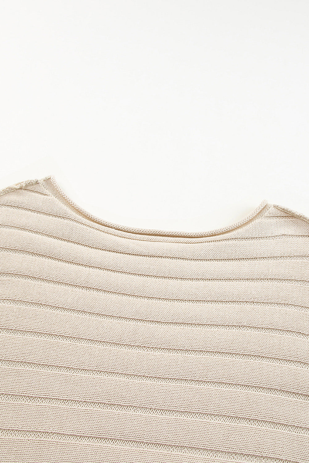 Round Neck Exposed Seams Pullover Top - Classique Collection