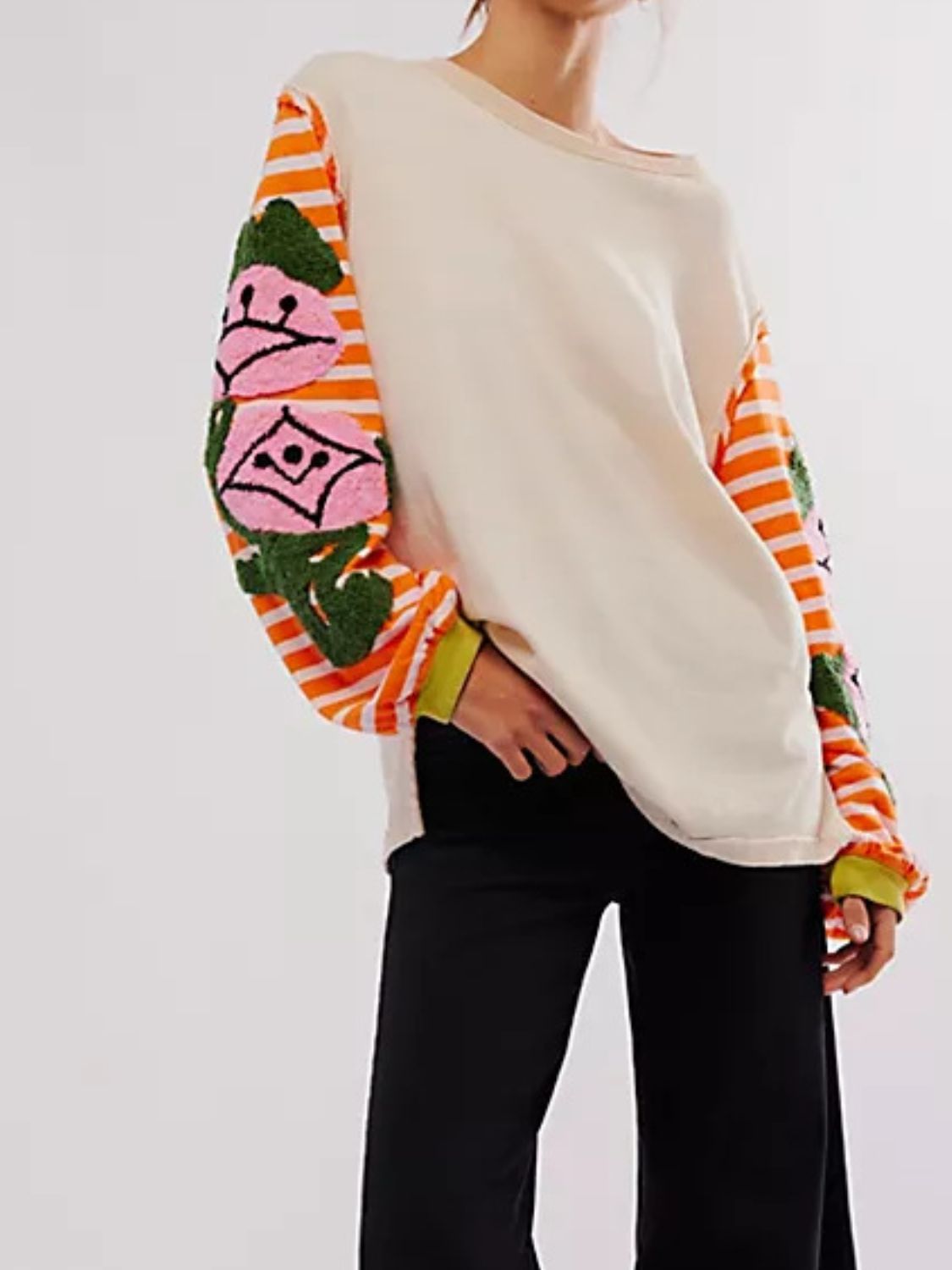 Striped Round Neck Long Sleeve Sweatshirt - Classique Collection
