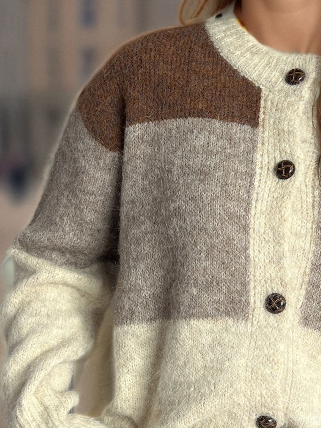 Color Block Round Neck Button Up Cardigan - ClassiQ