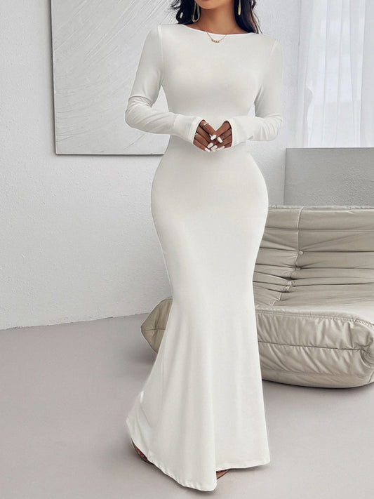 Devine Backless Round Neck Long Sleeve Maxi Dress - Classique Collection
