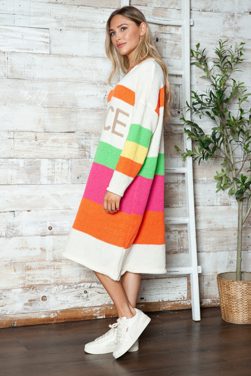 Color Block V-Neck Long Sleeve Sweater Dress - Classique Collection