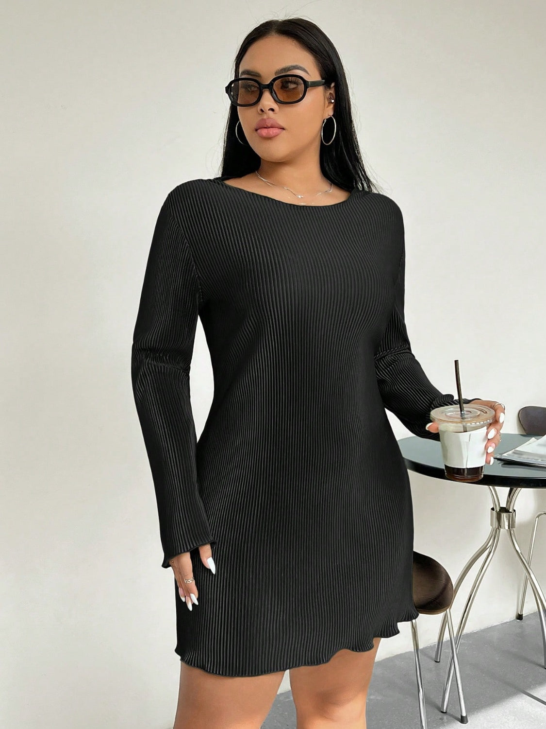Honey Plus Size Lettuce Hem Round Neck Long Sleeve Dress - Classique Collection