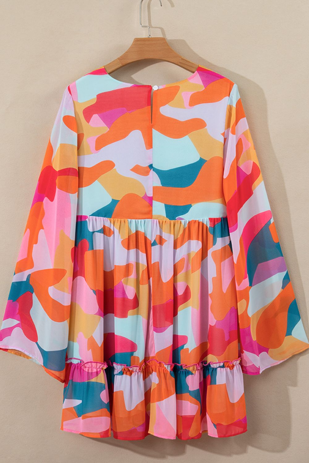 Ruffle Hem Color Block V-Neck Long Sleeve Mini Dress - Classique Collection