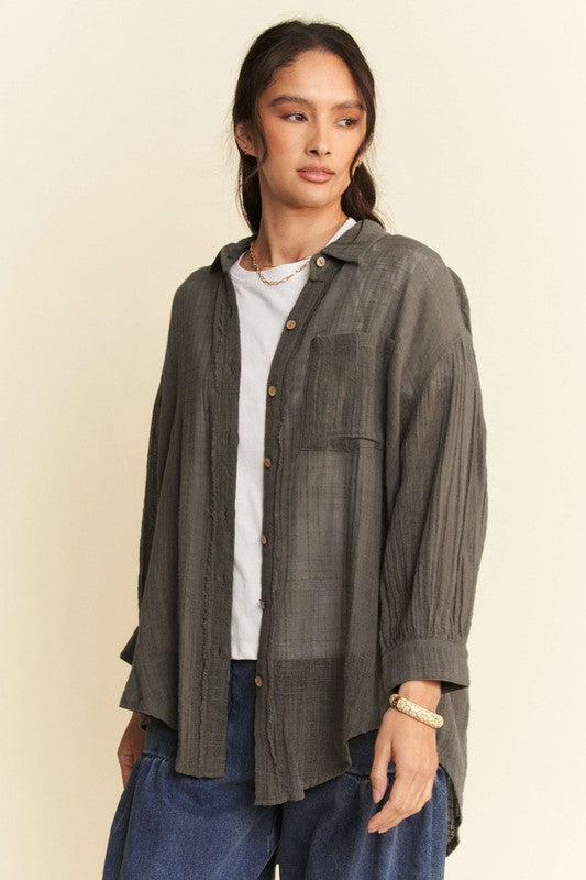 Davi & Dani High-Low Chest Pocket Button Up Shirt - Classique Collection