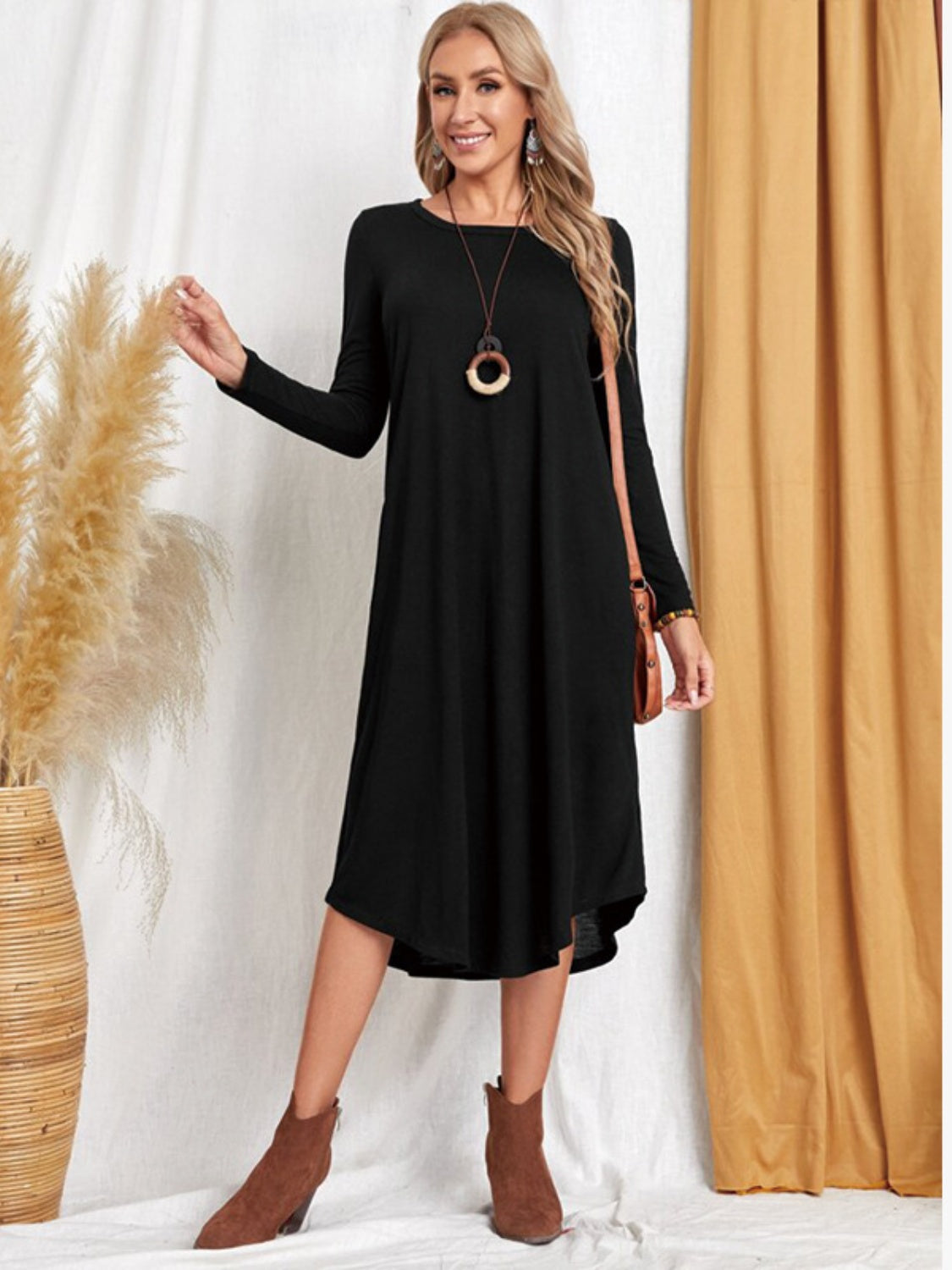 Pocketed Round Neck Long Sleeve Tee Dress - Classique Collection