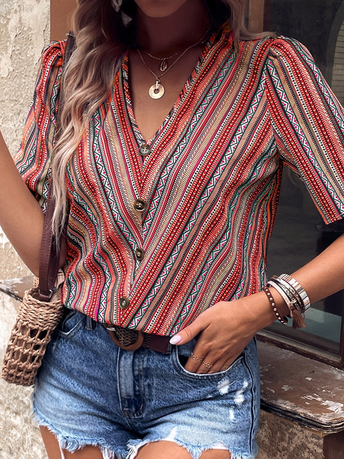 Shiny Printed V-Neck Button-Up Short Sleeve Top - Classique Collection