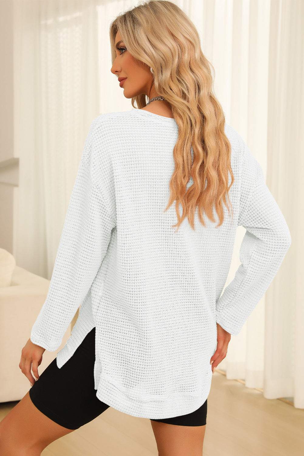 Waffle-Knit Round Neck Long Sleeve Sweatshirt - Classique Collection