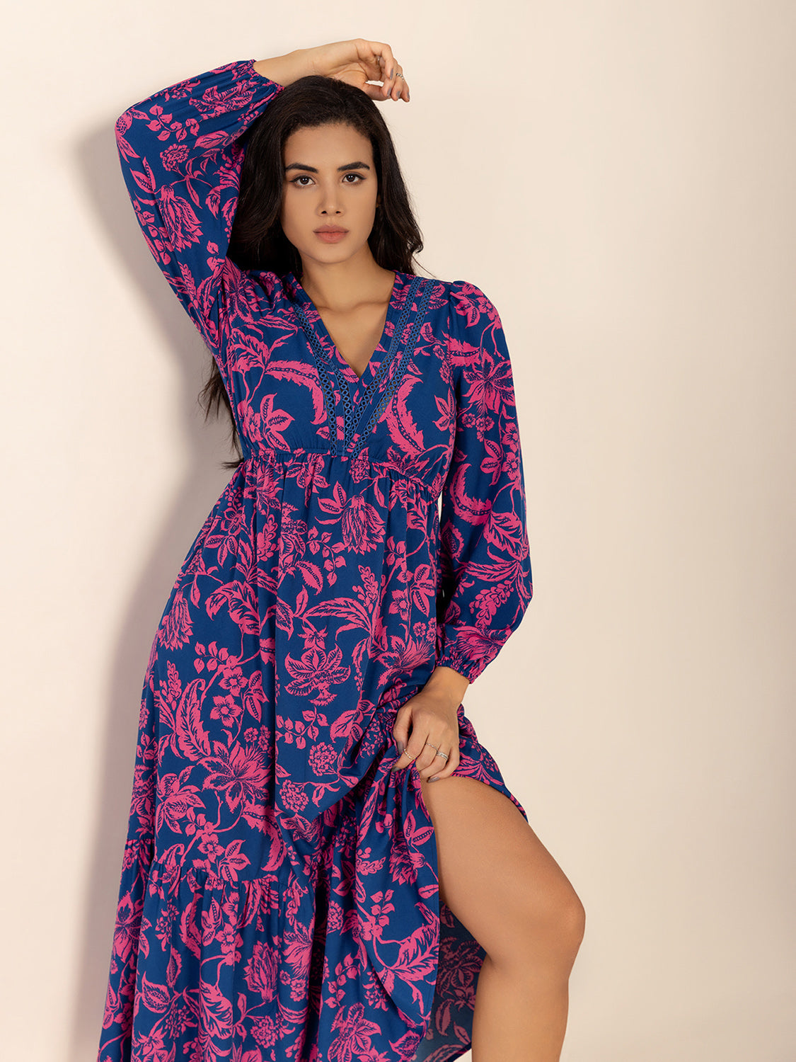 Printed V-Neck Long Sleeve Midi Dress - Classique Collection